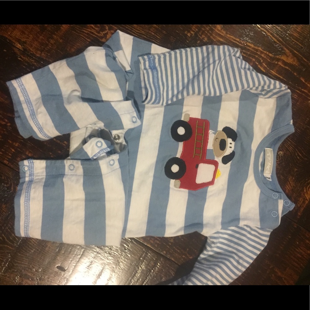 🚒🐶 Fire truck with dog romper